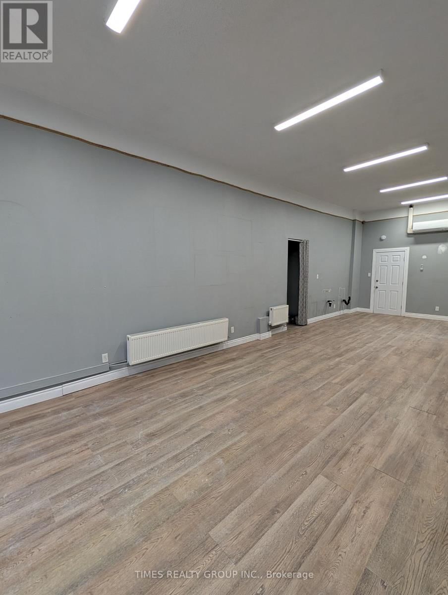 260 8TH STREET EAST Image 17