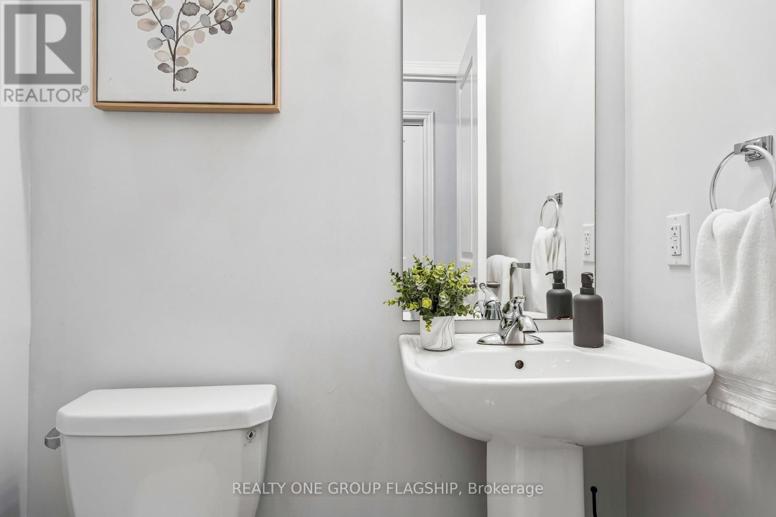 87 DOLOMITI COURT Image 15