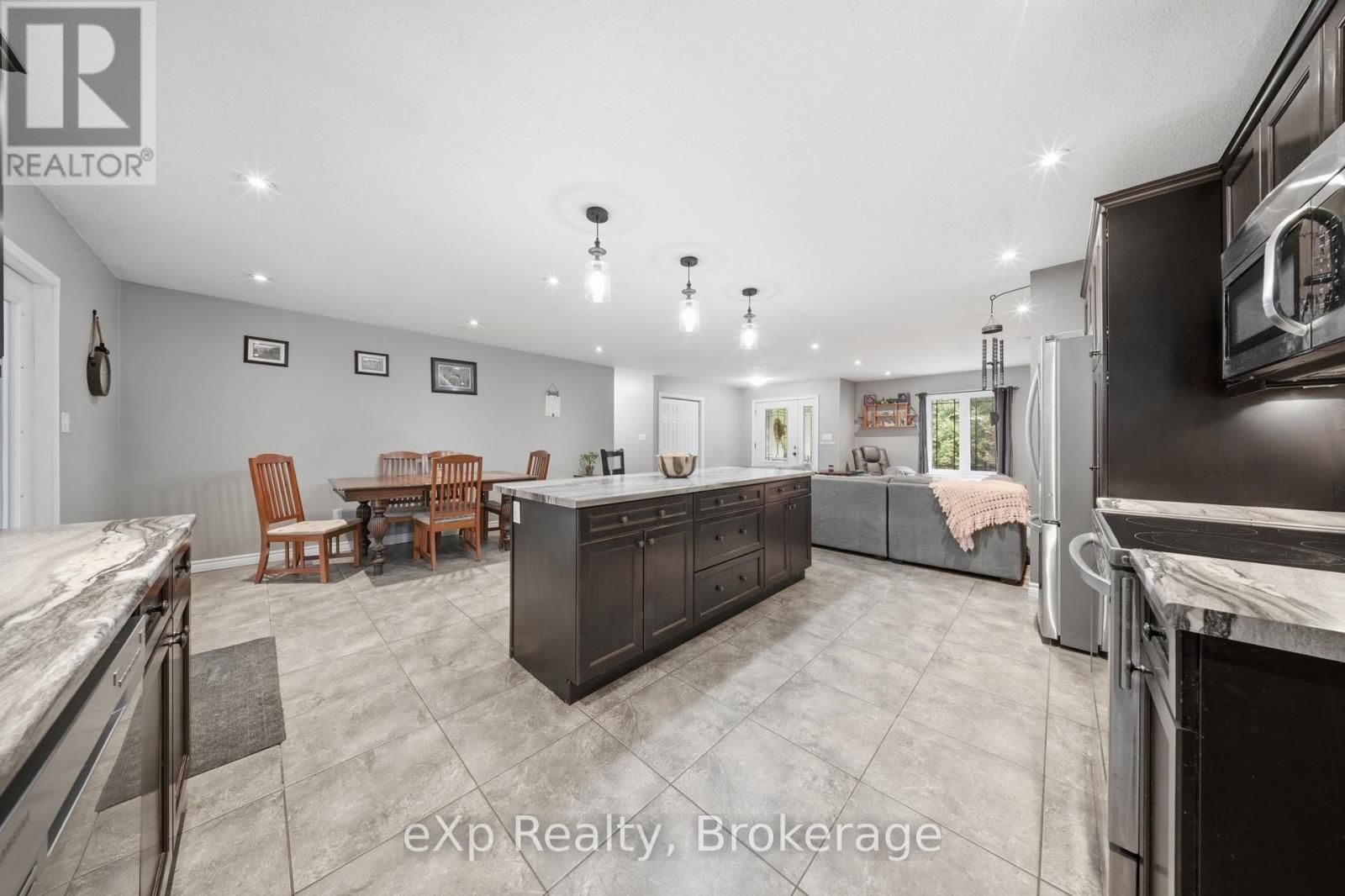 90806 DRIFTWOOD BEACH ROAD Image 19