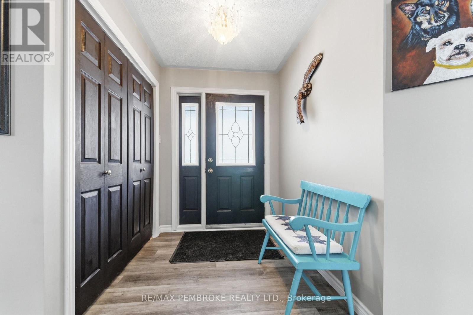 56 ROBERTSON DRIVE Image 8