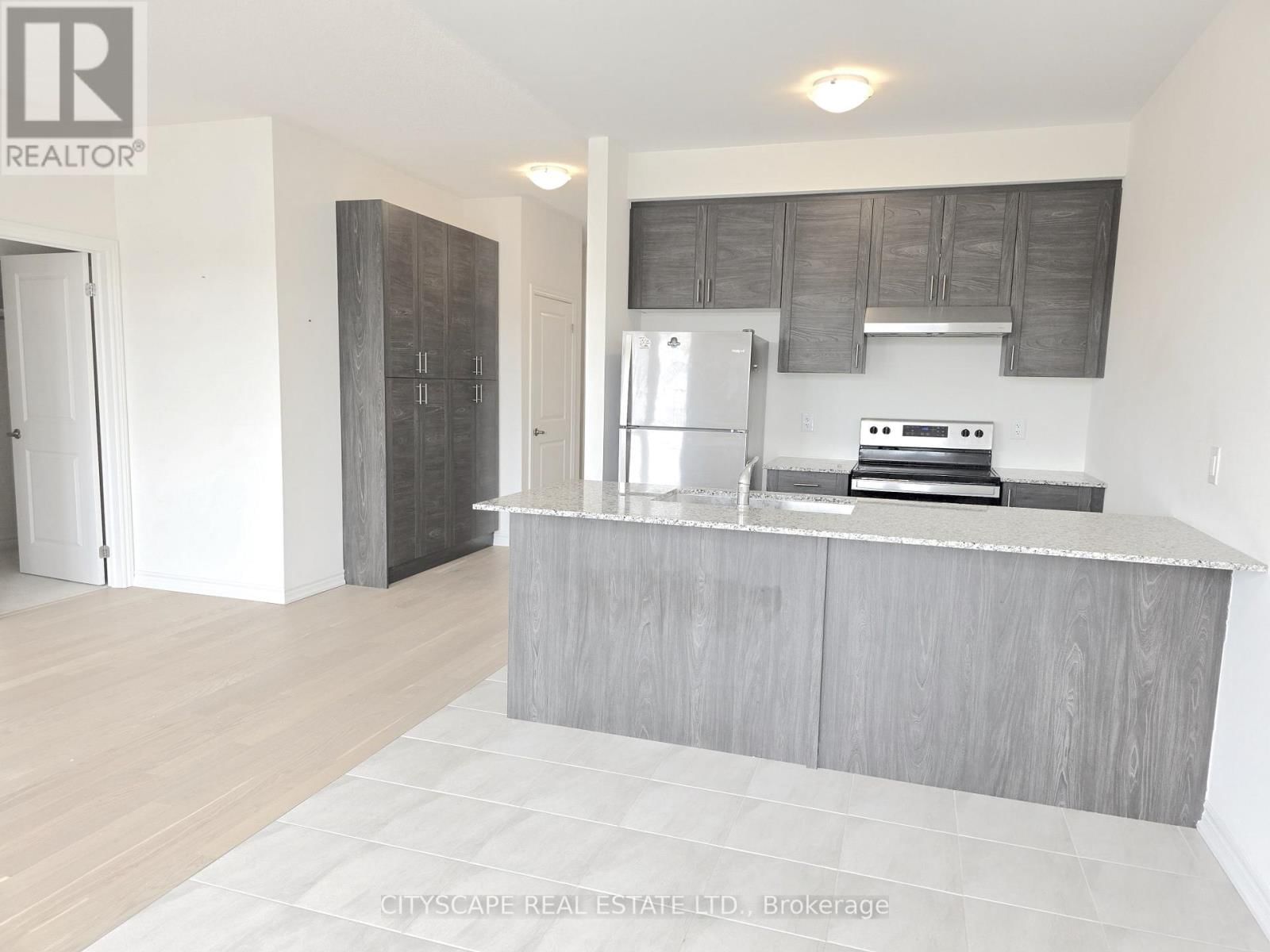 48 HILLCROFT WAY Image 10