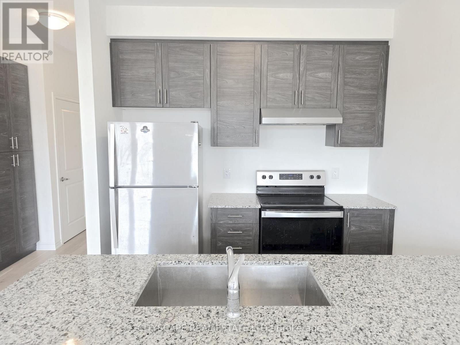 48 HILLCROFT WAY Image 11