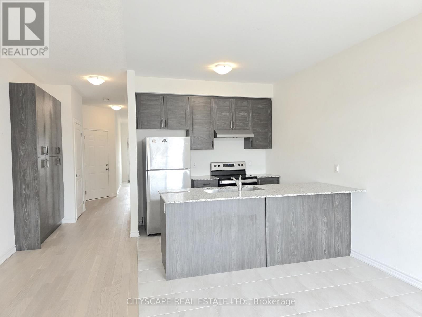 48 HILLCROFT WAY Image 13