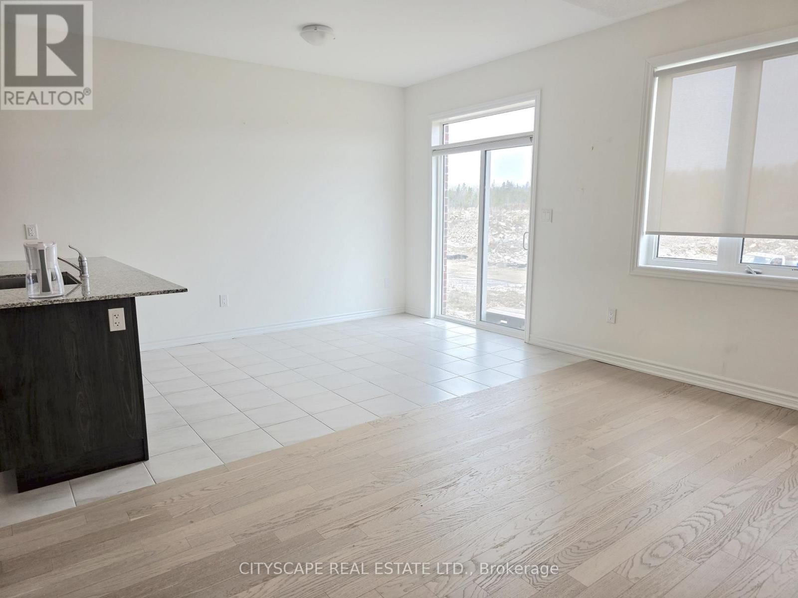 48 HILLCROFT WAY Image 21