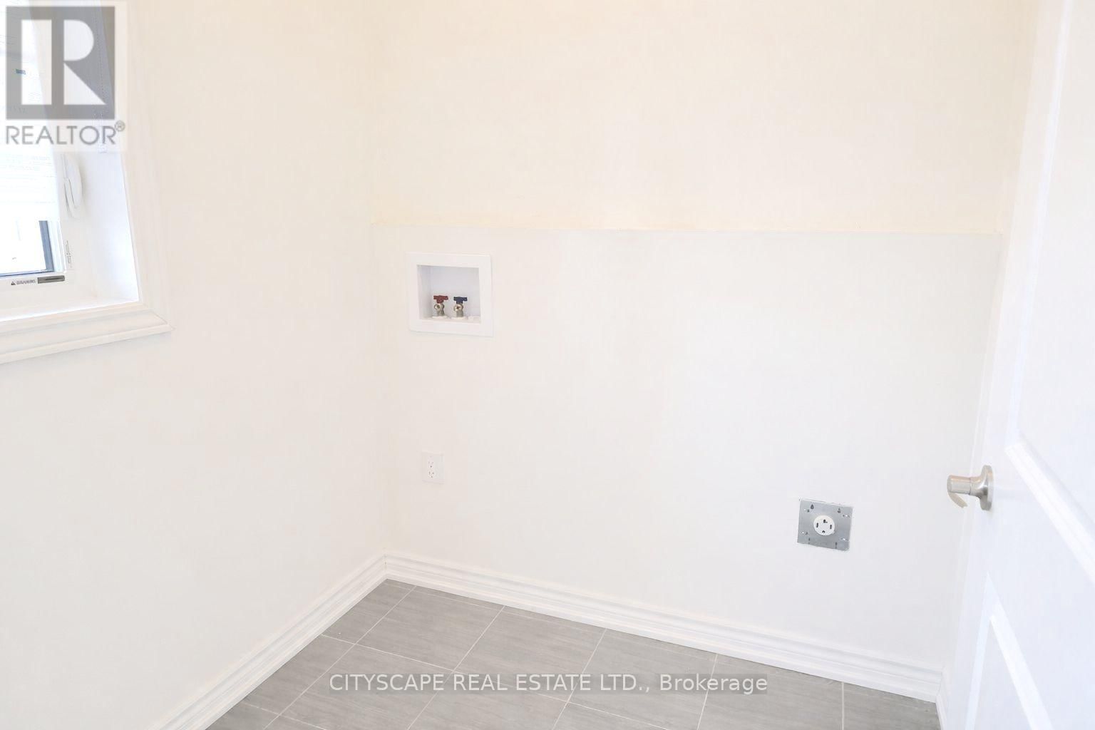 48 HILLCROFT WAY Image 39