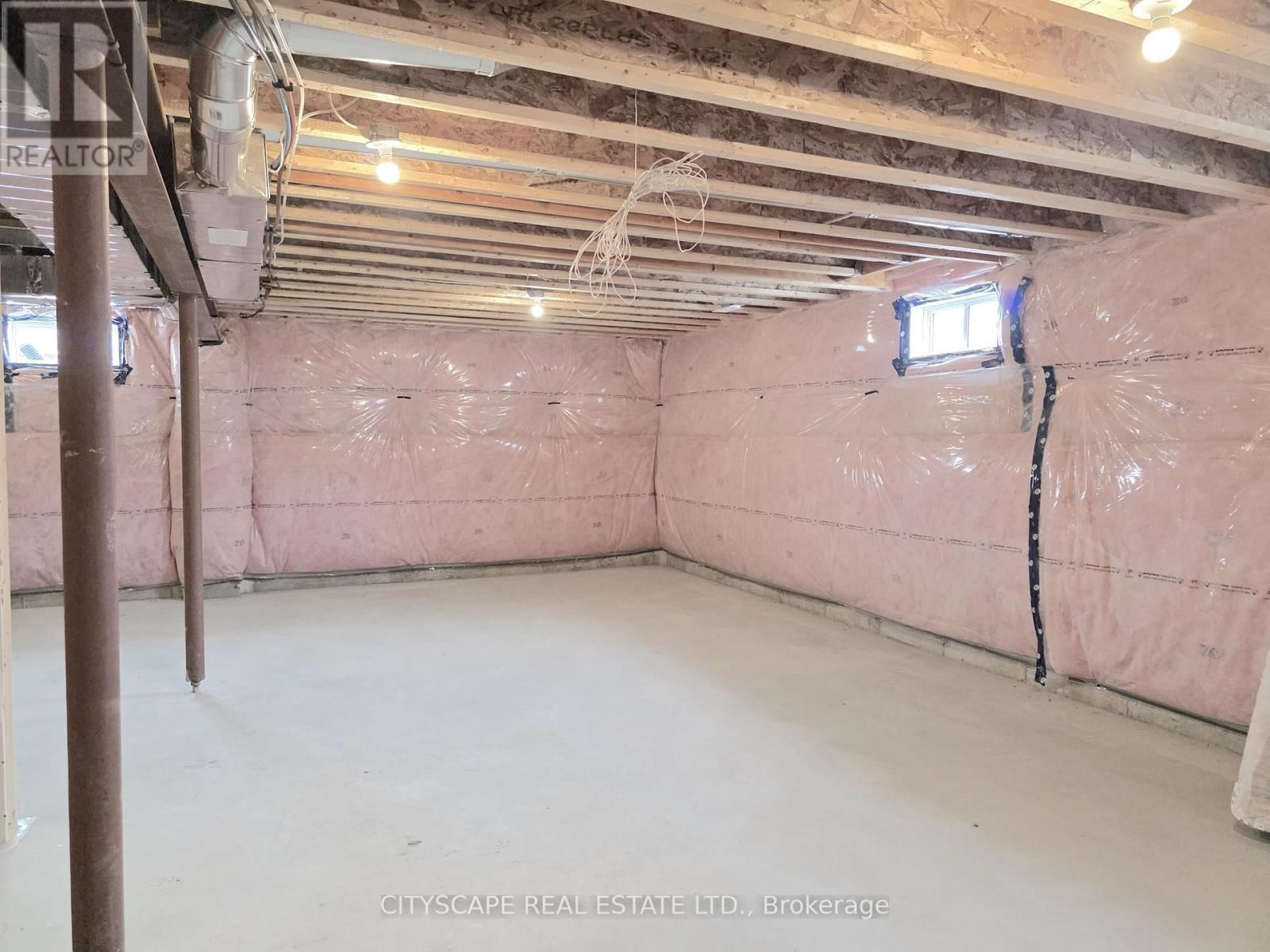 48 HILLCROFT WAY Image 40