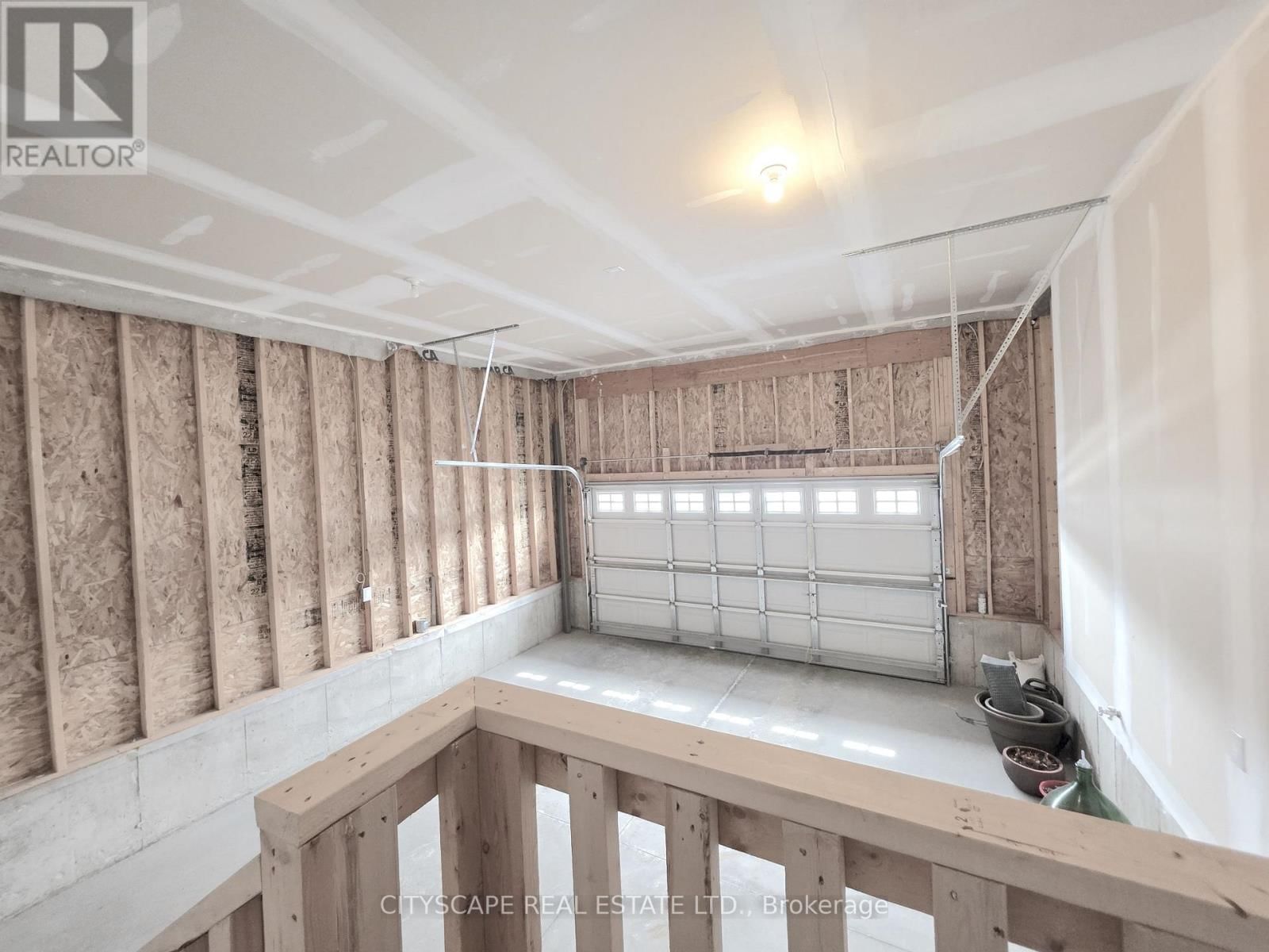 48 HILLCROFT WAY Image 43