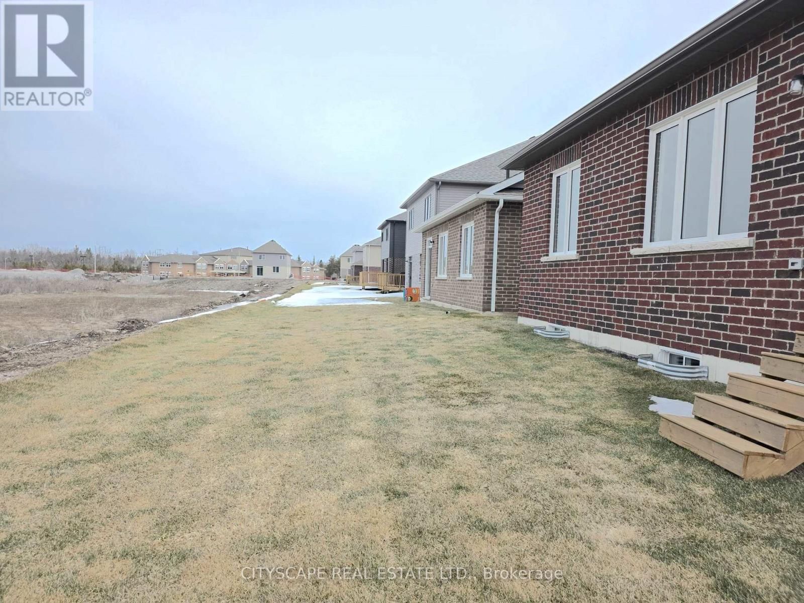 48 HILLCROFT WAY Image 47