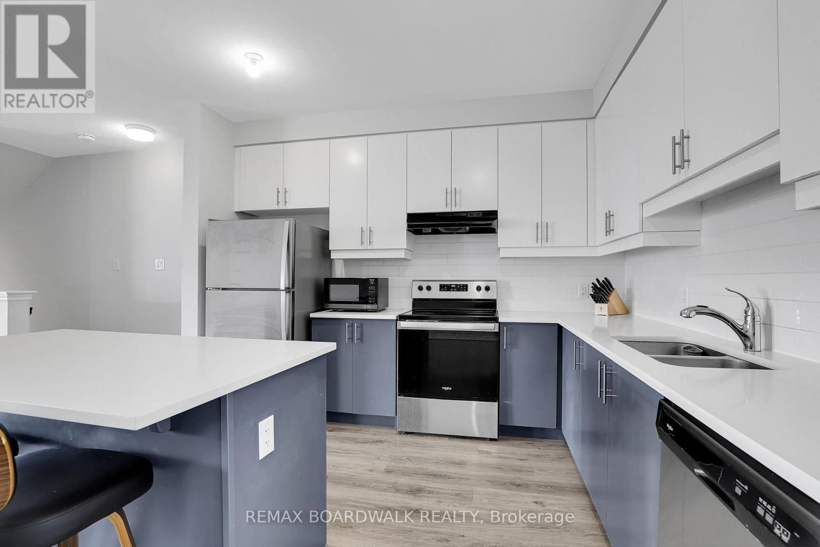 306 PILOT PRIVATE Image 19