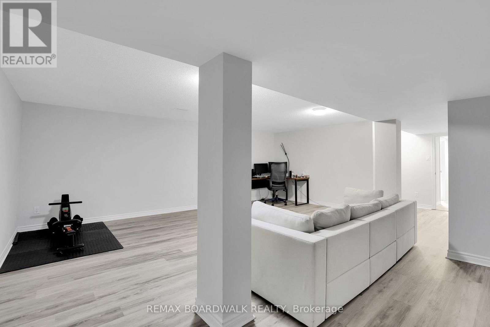 306 PILOT PRIVATE Image 31