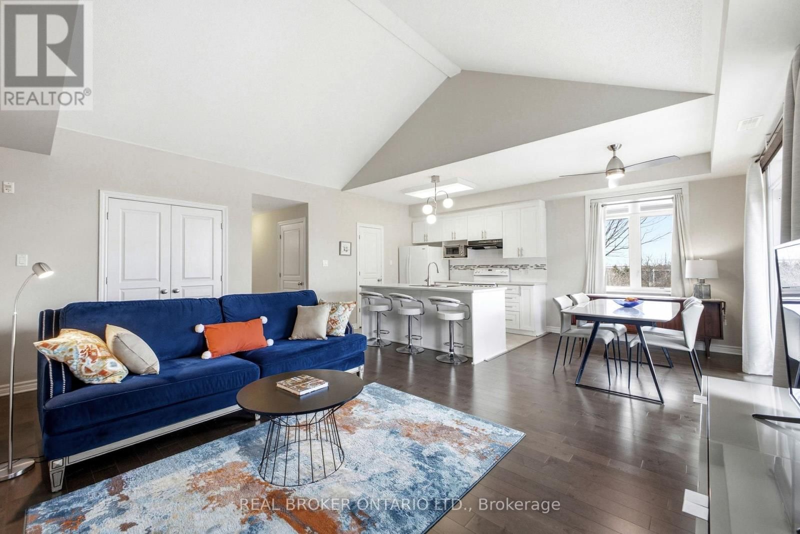 H - 66 TIPPERARY PRIVATE Image 5