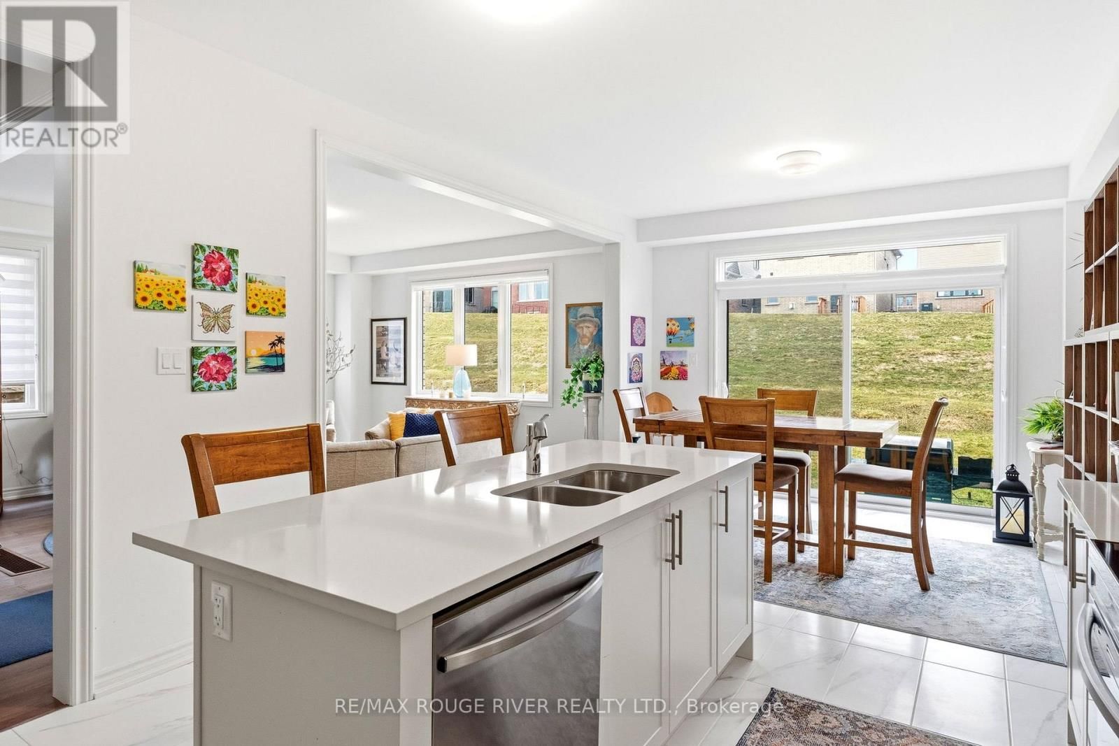 1017 TRAILSVIEW AVENUE Image 10