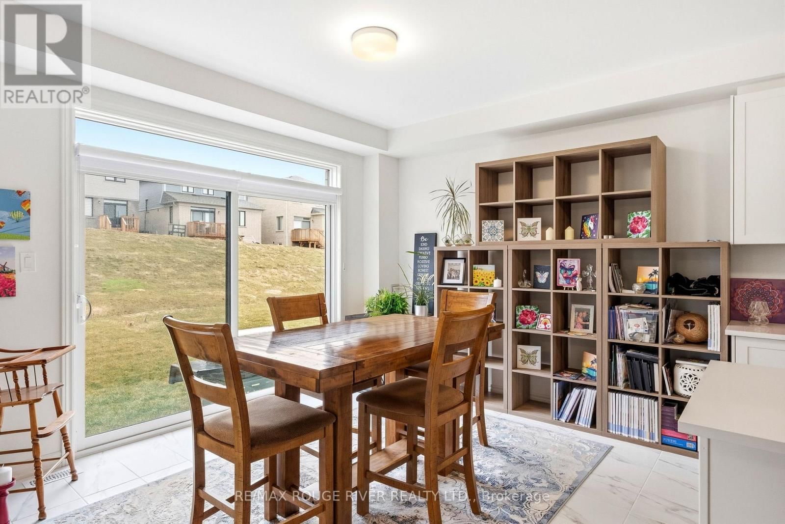 1017 TRAILSVIEW AVENUE Image 14