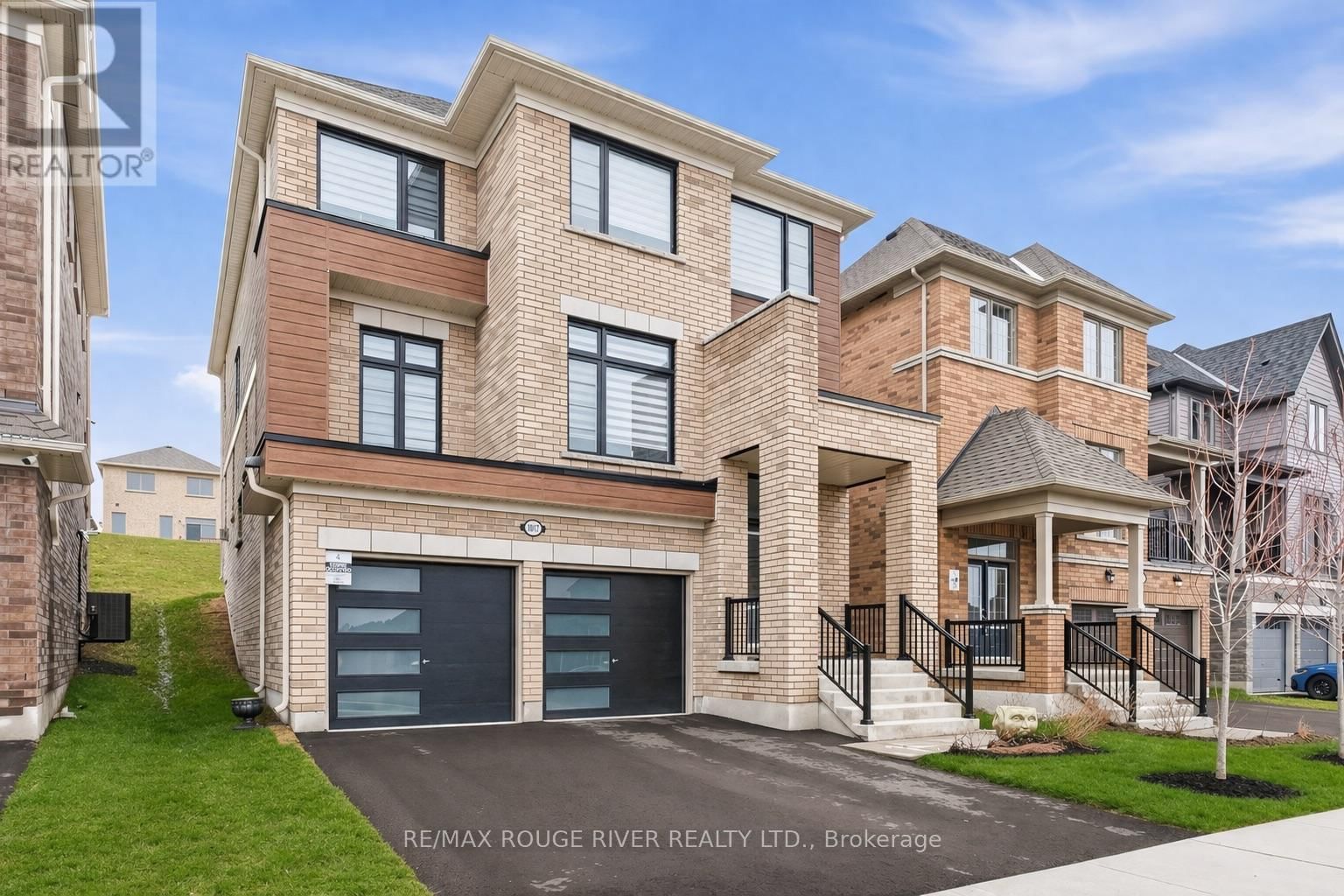 1017 TRAILSVIEW AVENUE Image 2