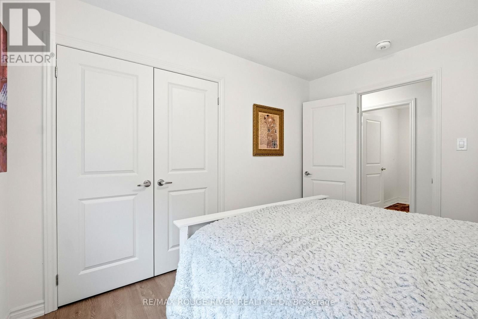 1017 TRAILSVIEW AVENUE Image 25