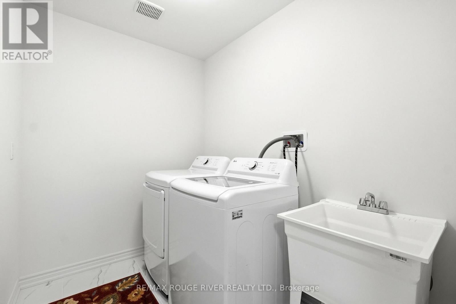 1017 TRAILSVIEW AVENUE Image 31