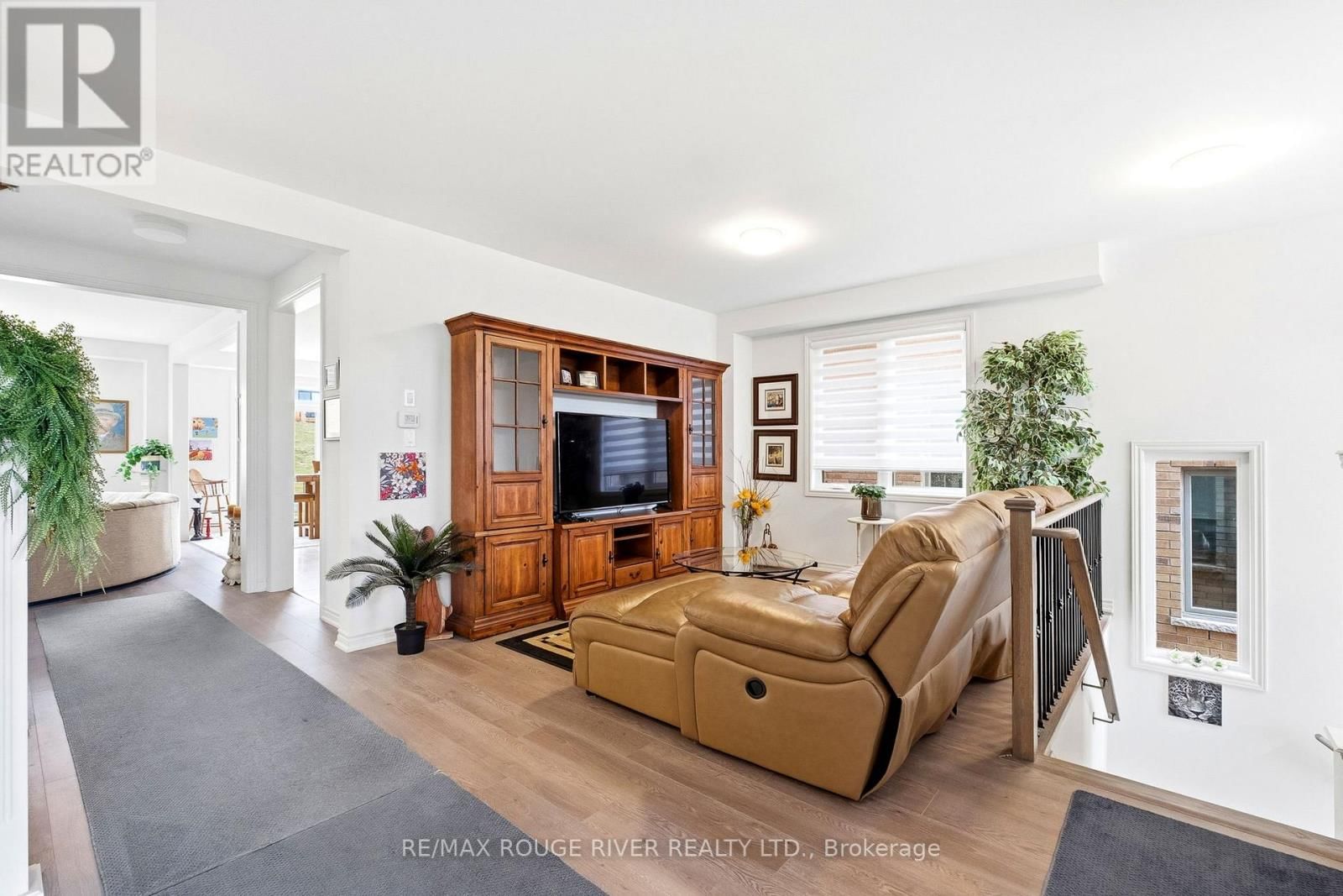 1017 TRAILSVIEW AVENUE Image 4