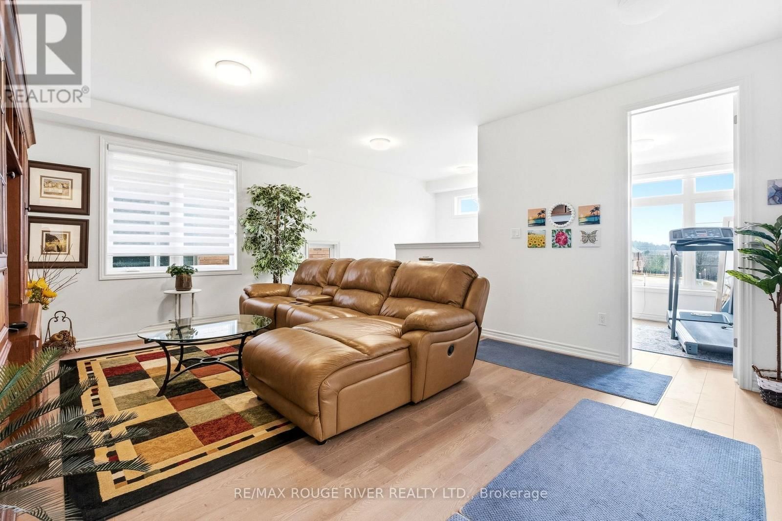 1017 TRAILSVIEW AVENUE Image 5