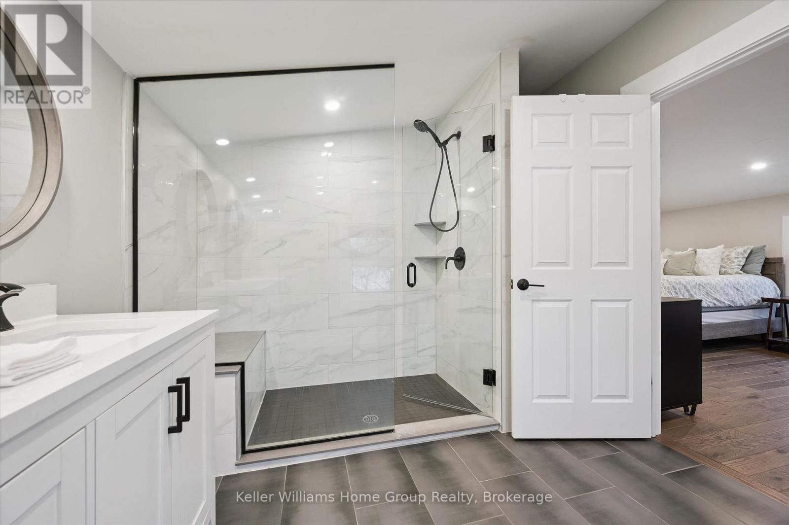 195 FORFAR STREET WEST Image 29