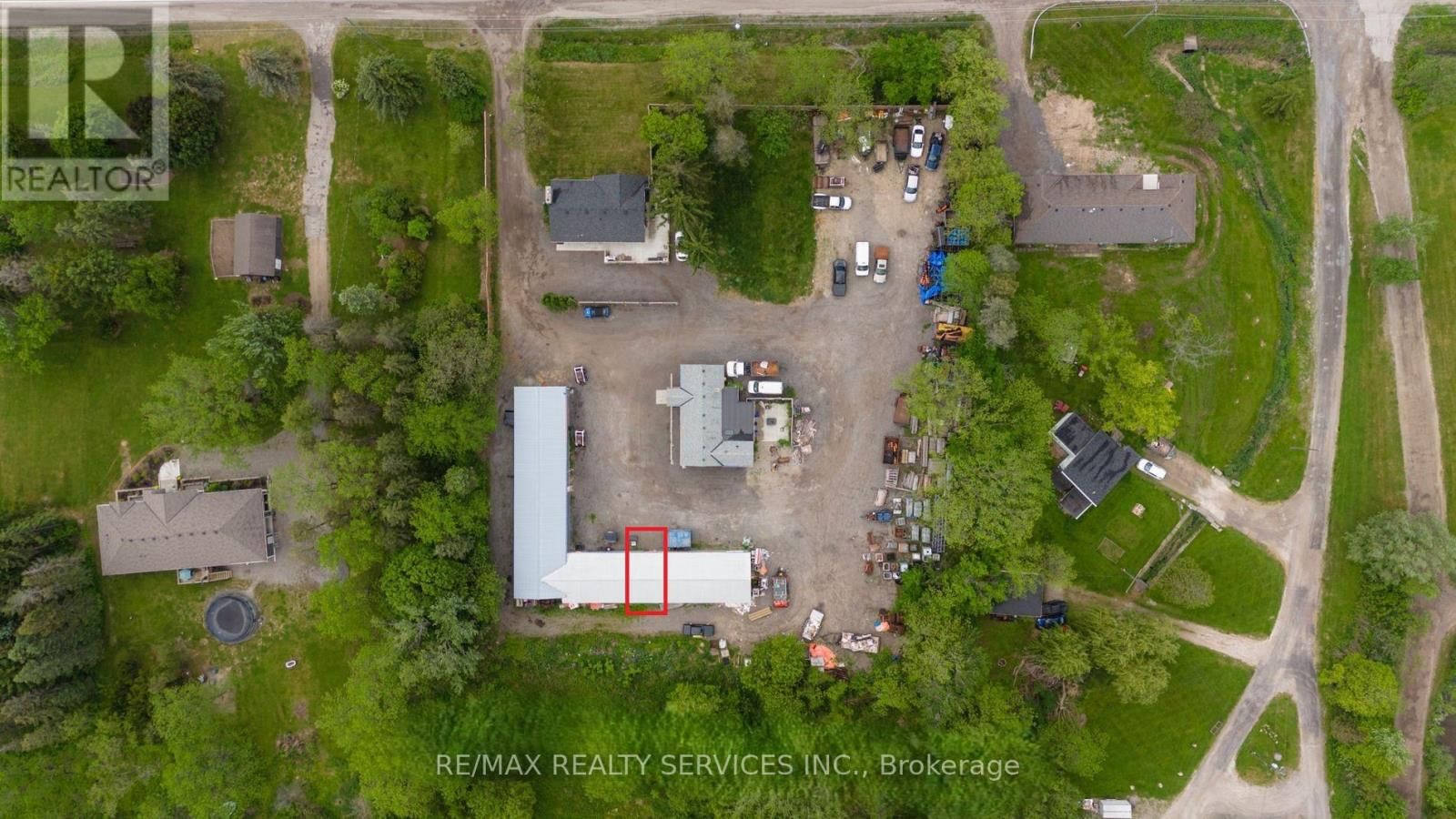 5 - 698 6 HIGHWAY Image 3