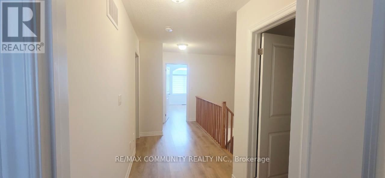 136 SAPPHIRE WAY Image 11