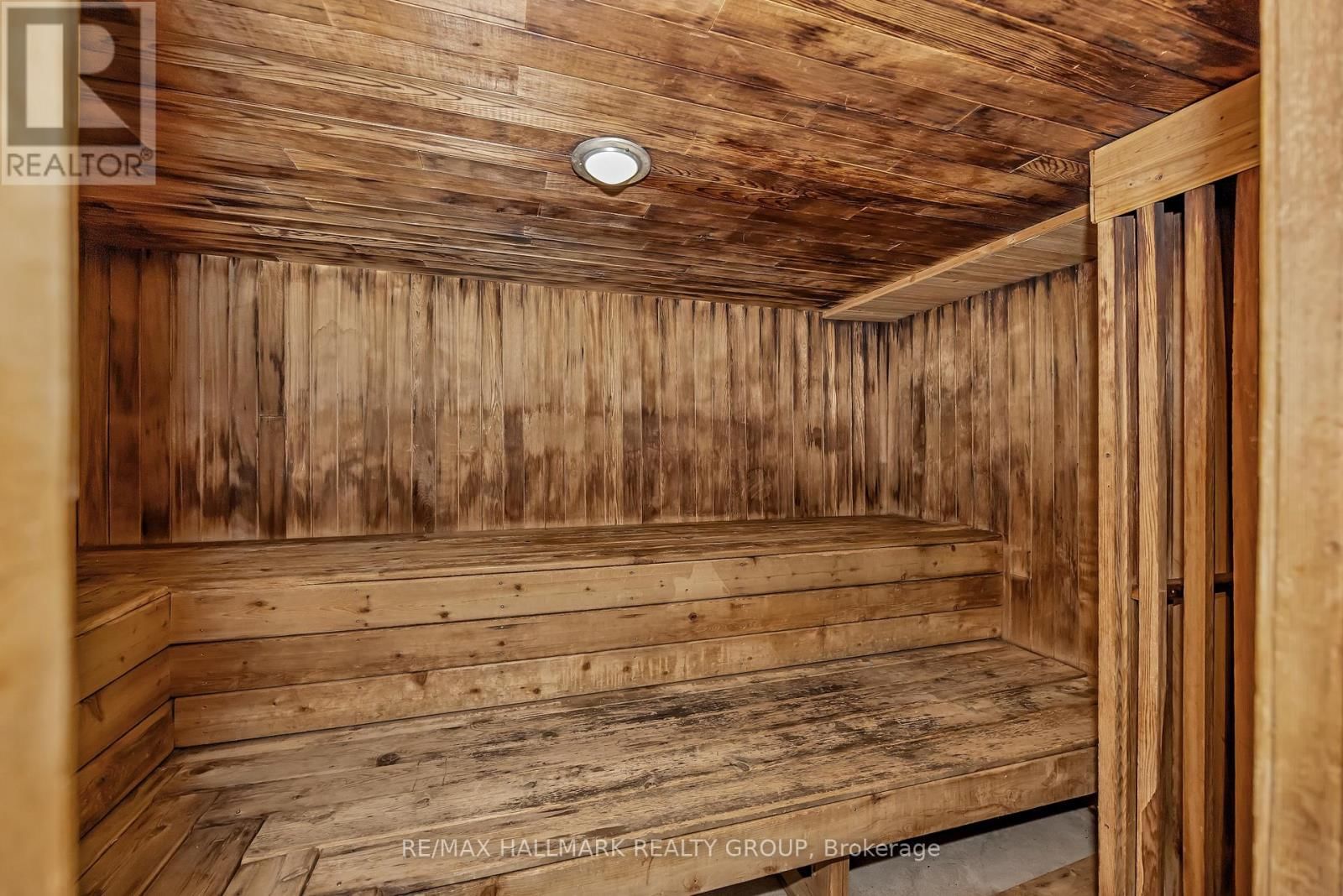 1706 - 2625 REGINA STREET Image 38