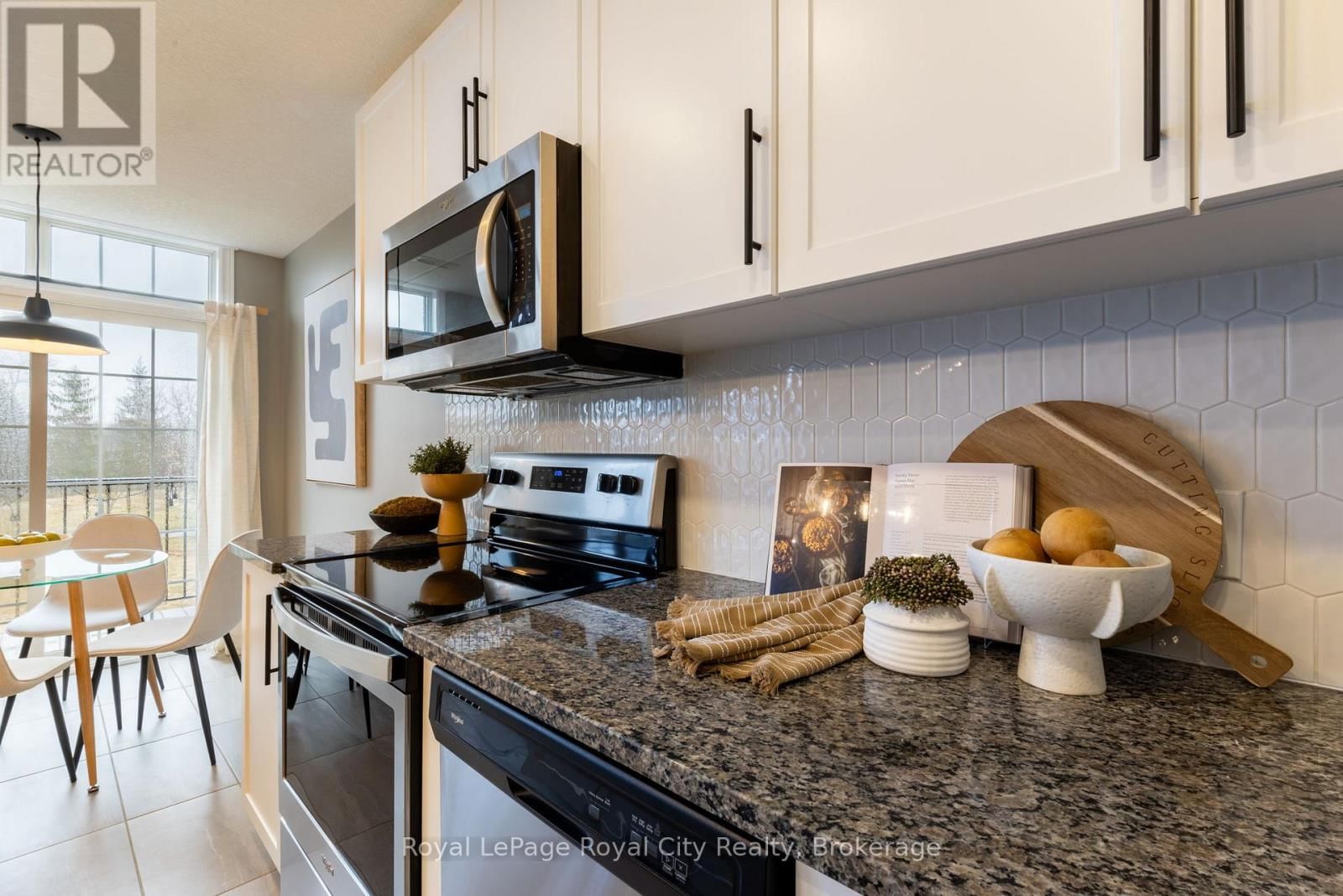 316 - 333 GOSLING GARDENS Image 9