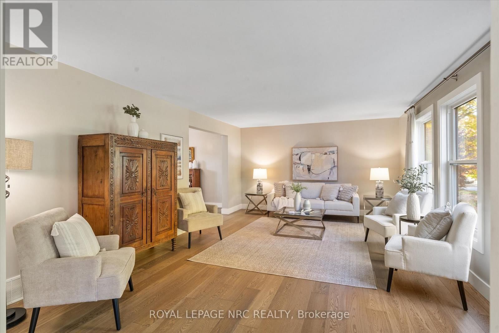 16 BRIARFIELD CRESCENT Image 6