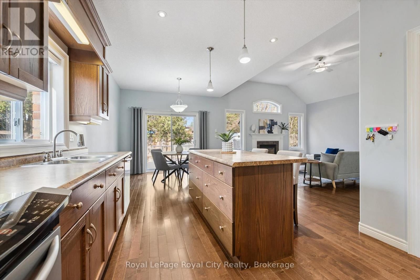 60A EASTVIEW ROAD Image 17