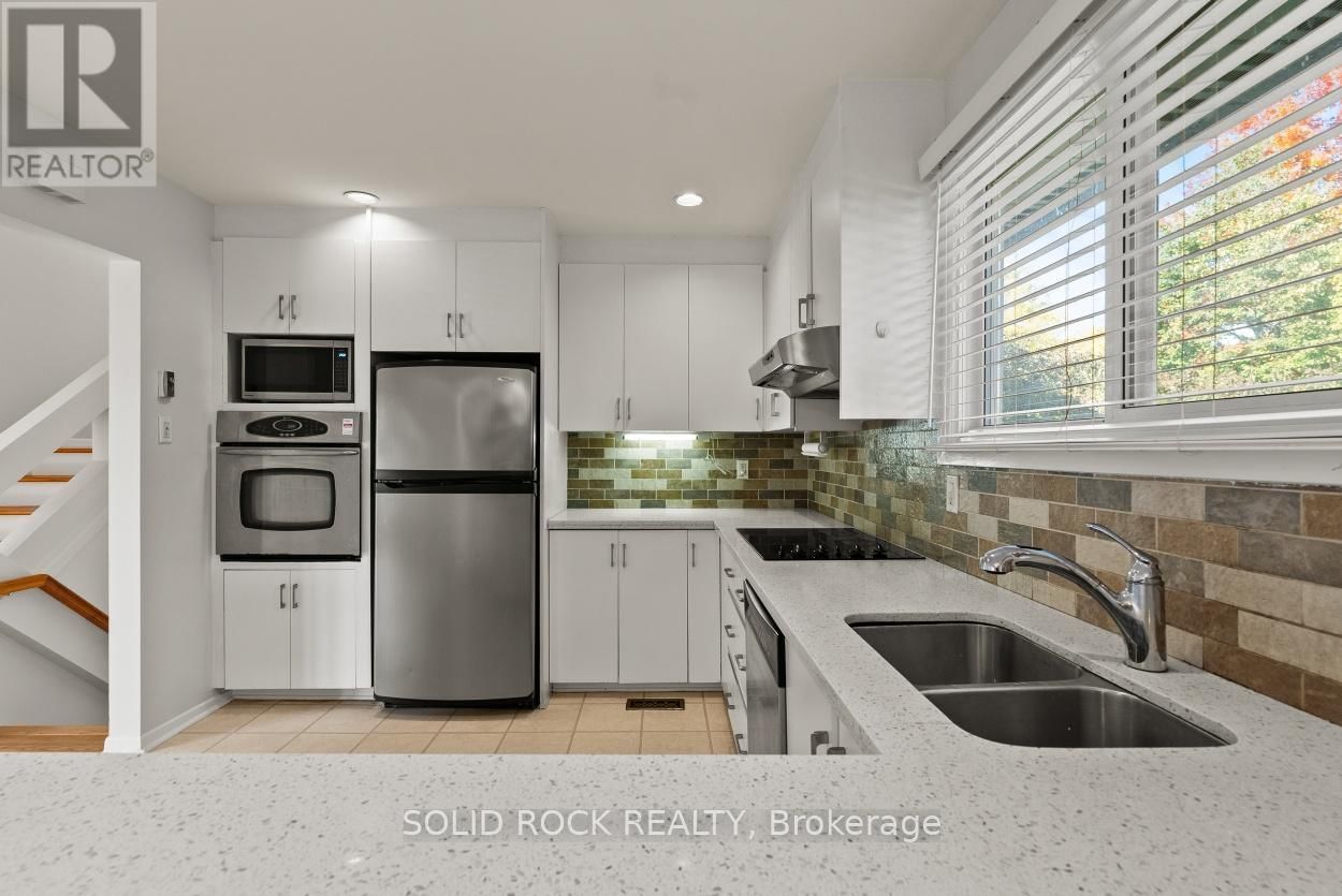 26 A & B ETTRICK CRESCENT Image 8