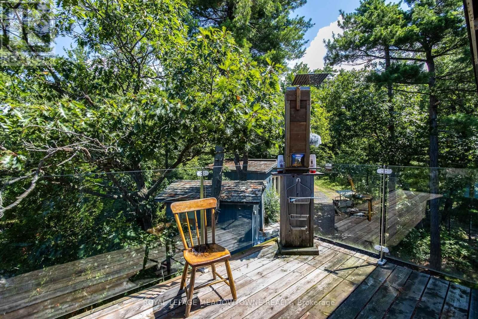 B433 CAMPBELL ISLAND, TWP. OF THE ARCHIPELAGO Image 24