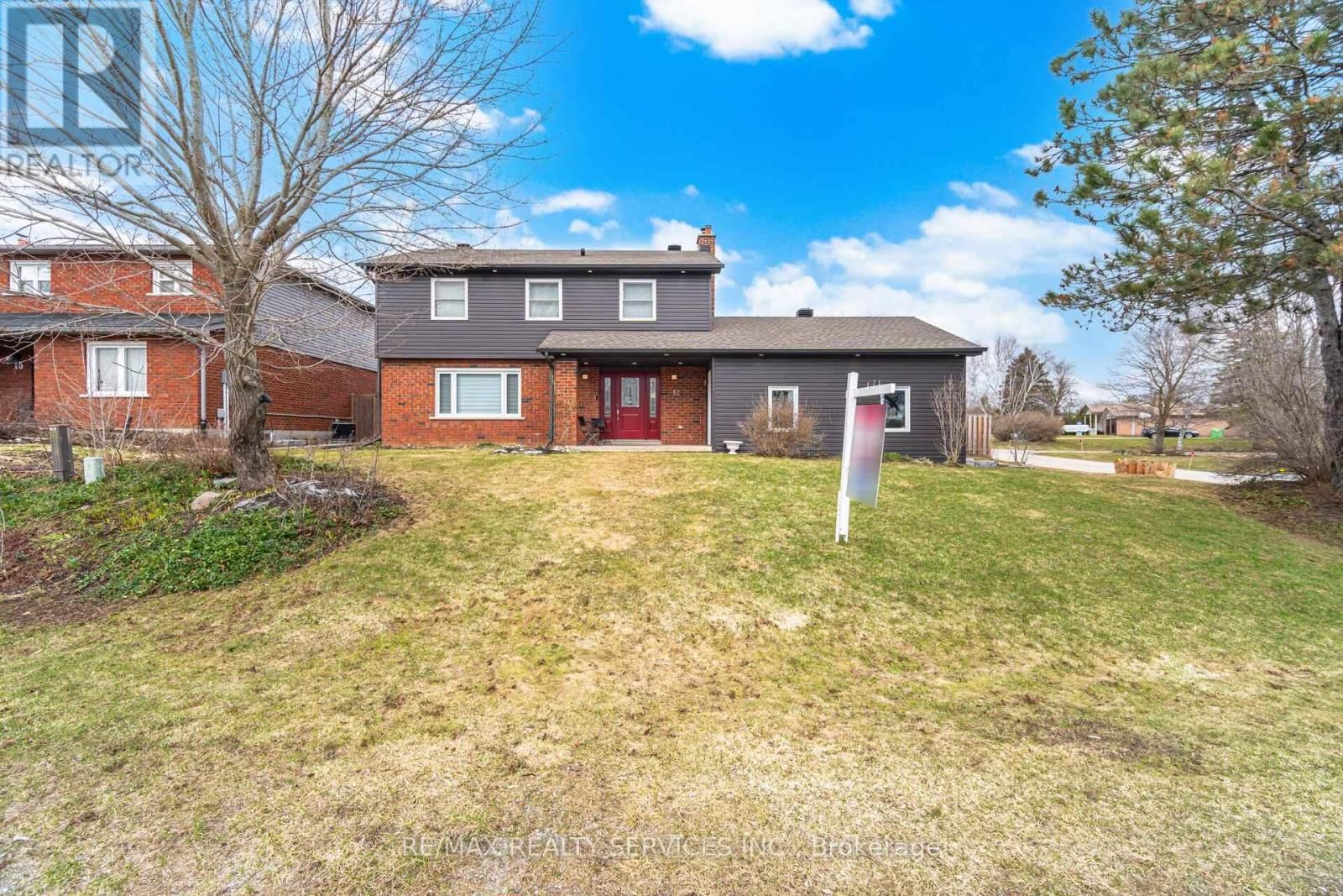 12 PINE STREET Image 6