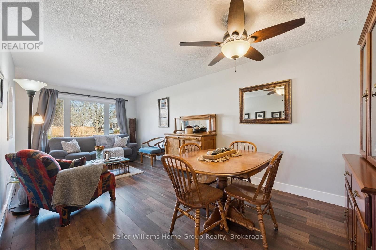 1 ISLINGTON AVENUE Image 11