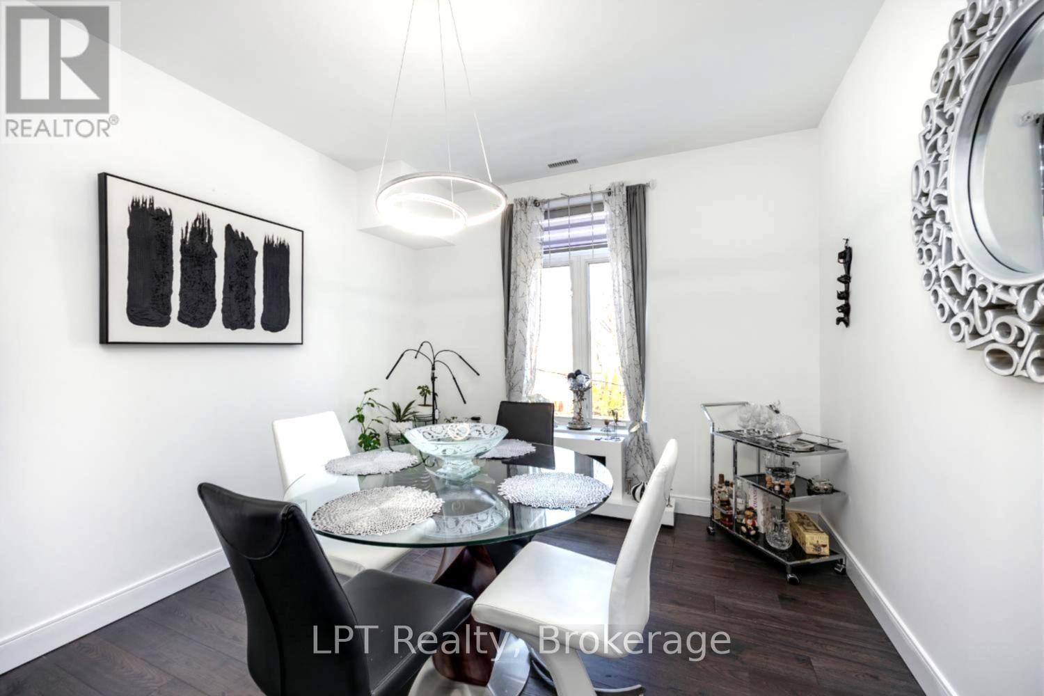 209 - 135 ORR STREET Image 13