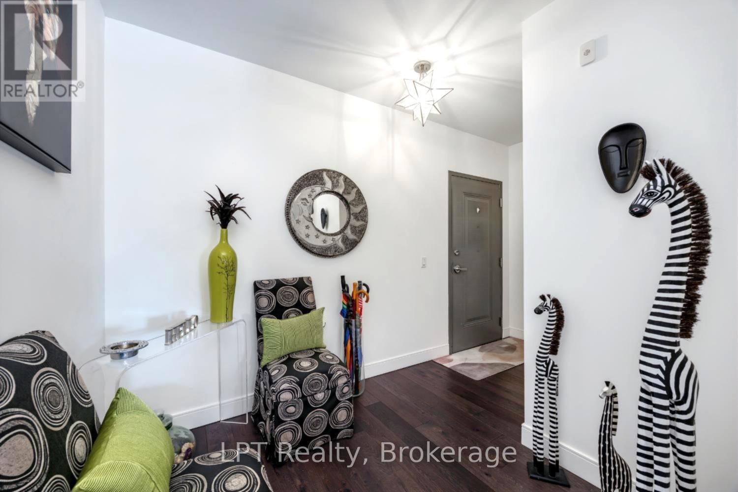 209 - 135 ORR STREET Image 15