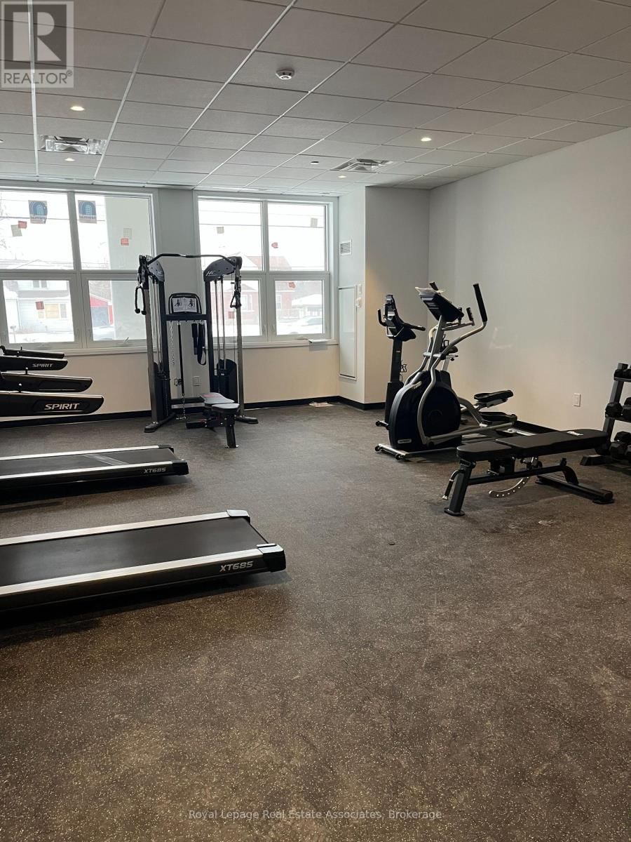 502 - 1936 RYMAL ROAD EAST Image 19