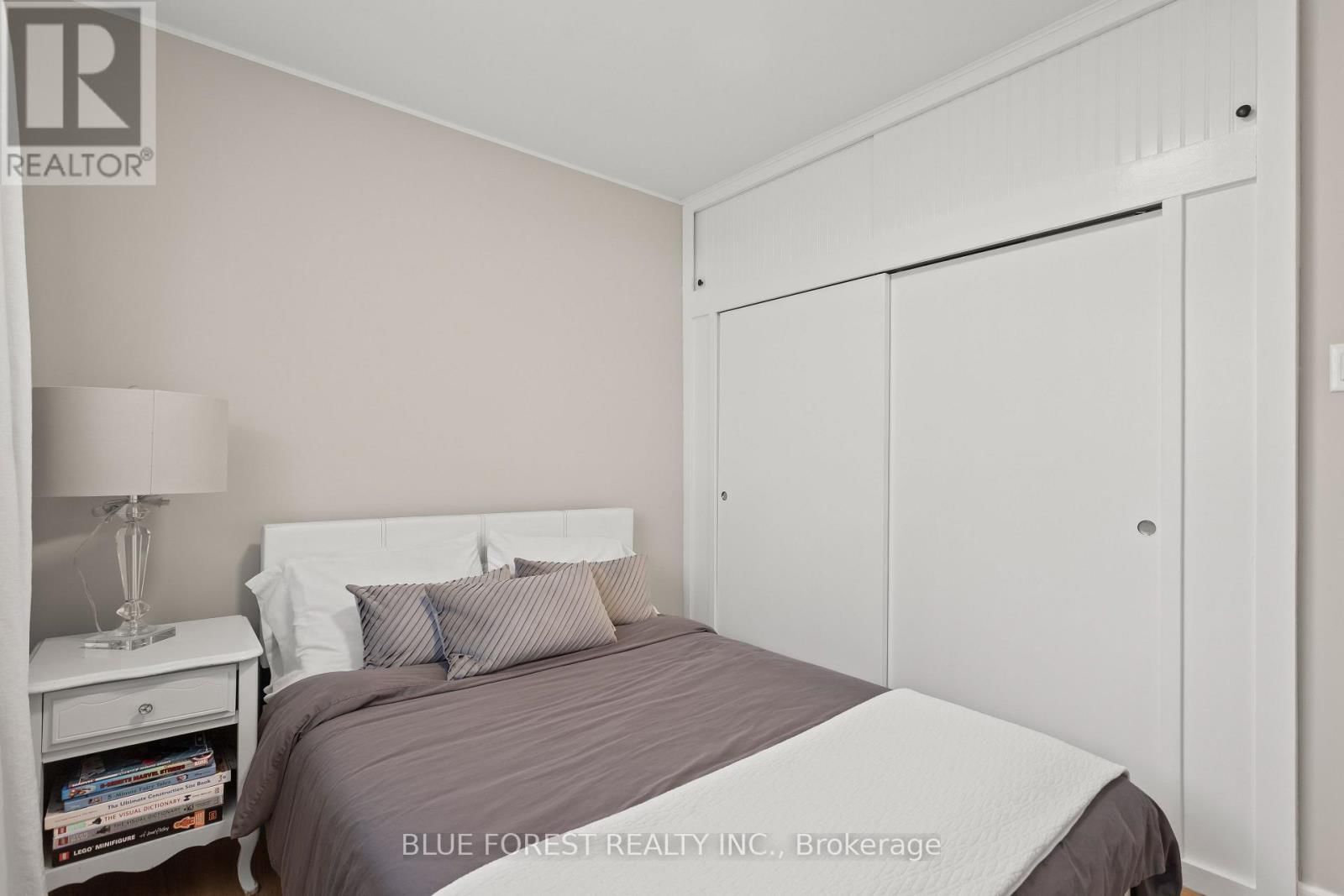 6742 JAMES STREET Image 20