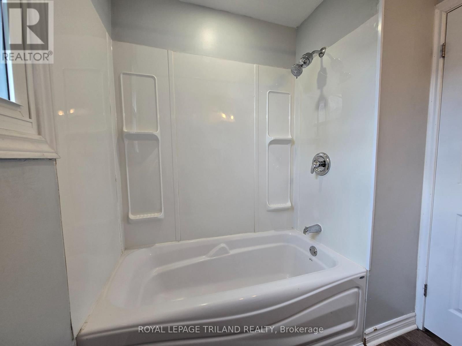 2 - 8 BEVERLEY STREET Image 13