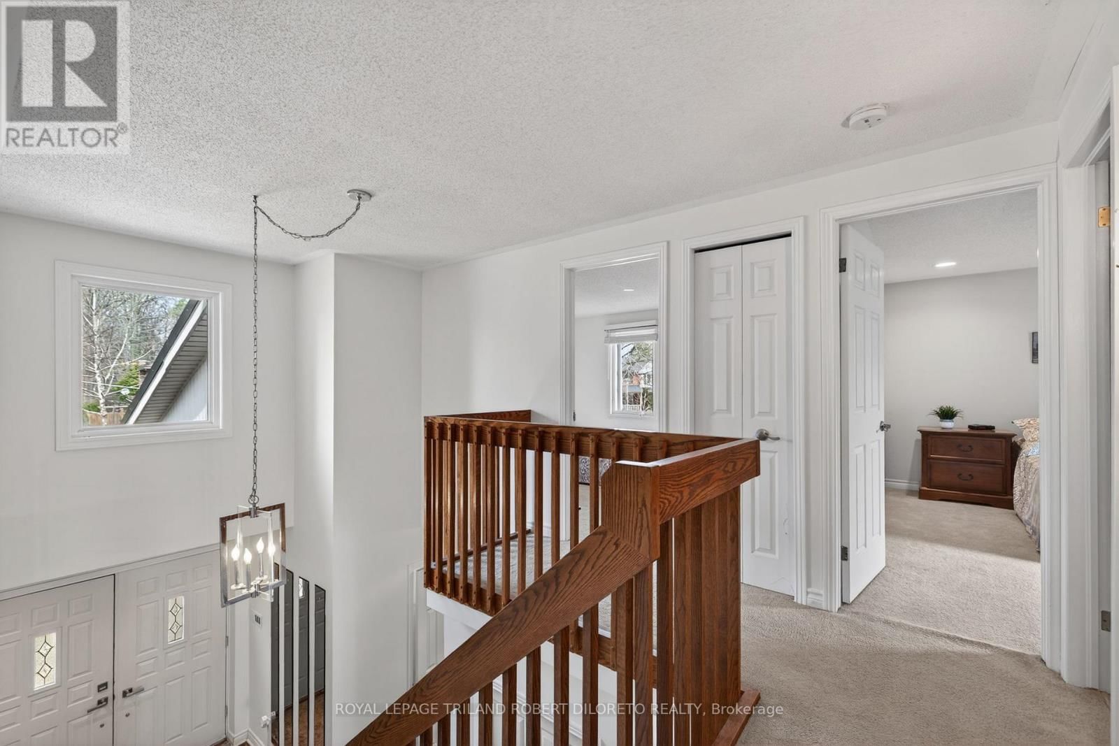 66 CHALFONT CRESCENT Image 18