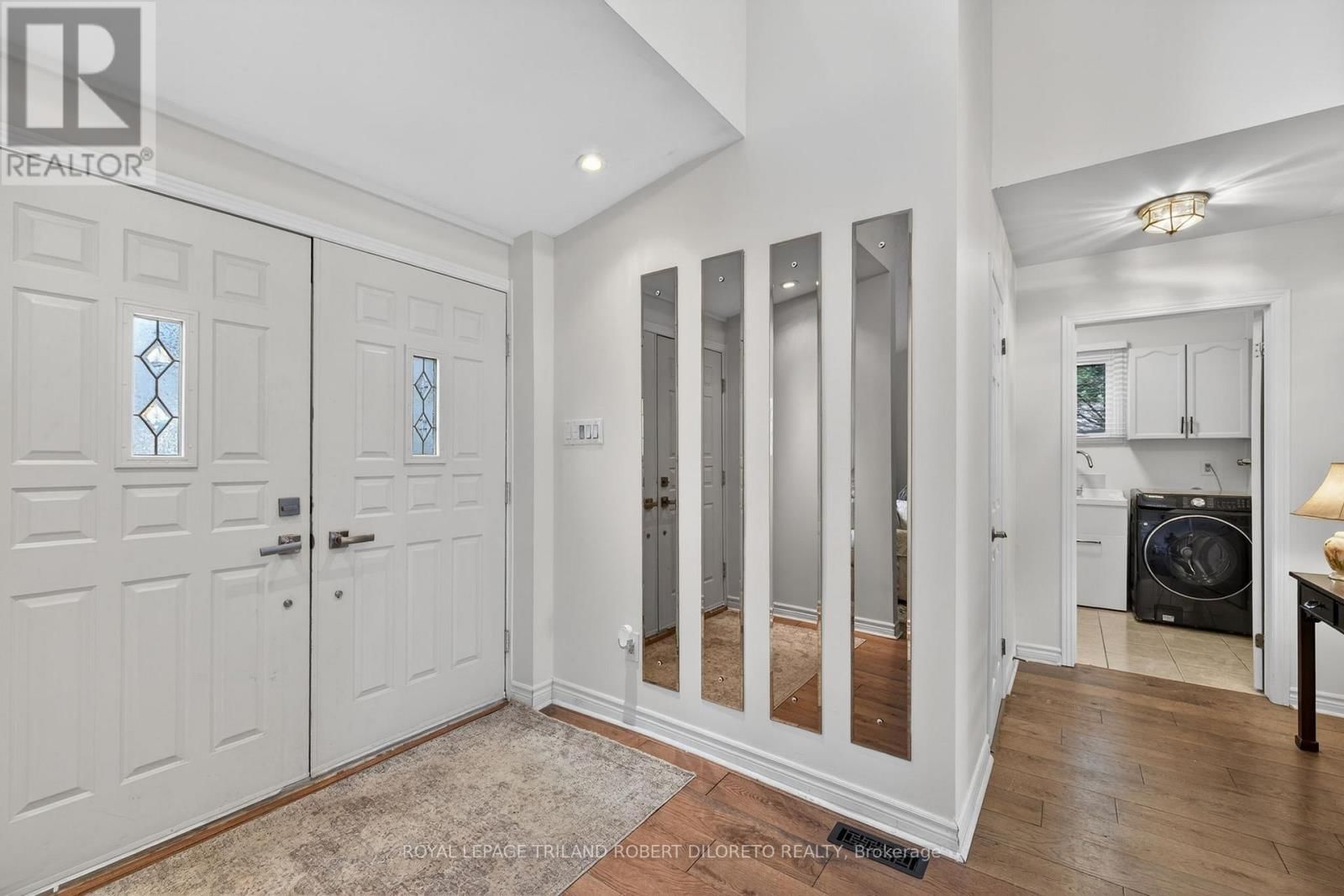 66 CHALFONT CRESCENT Image 3