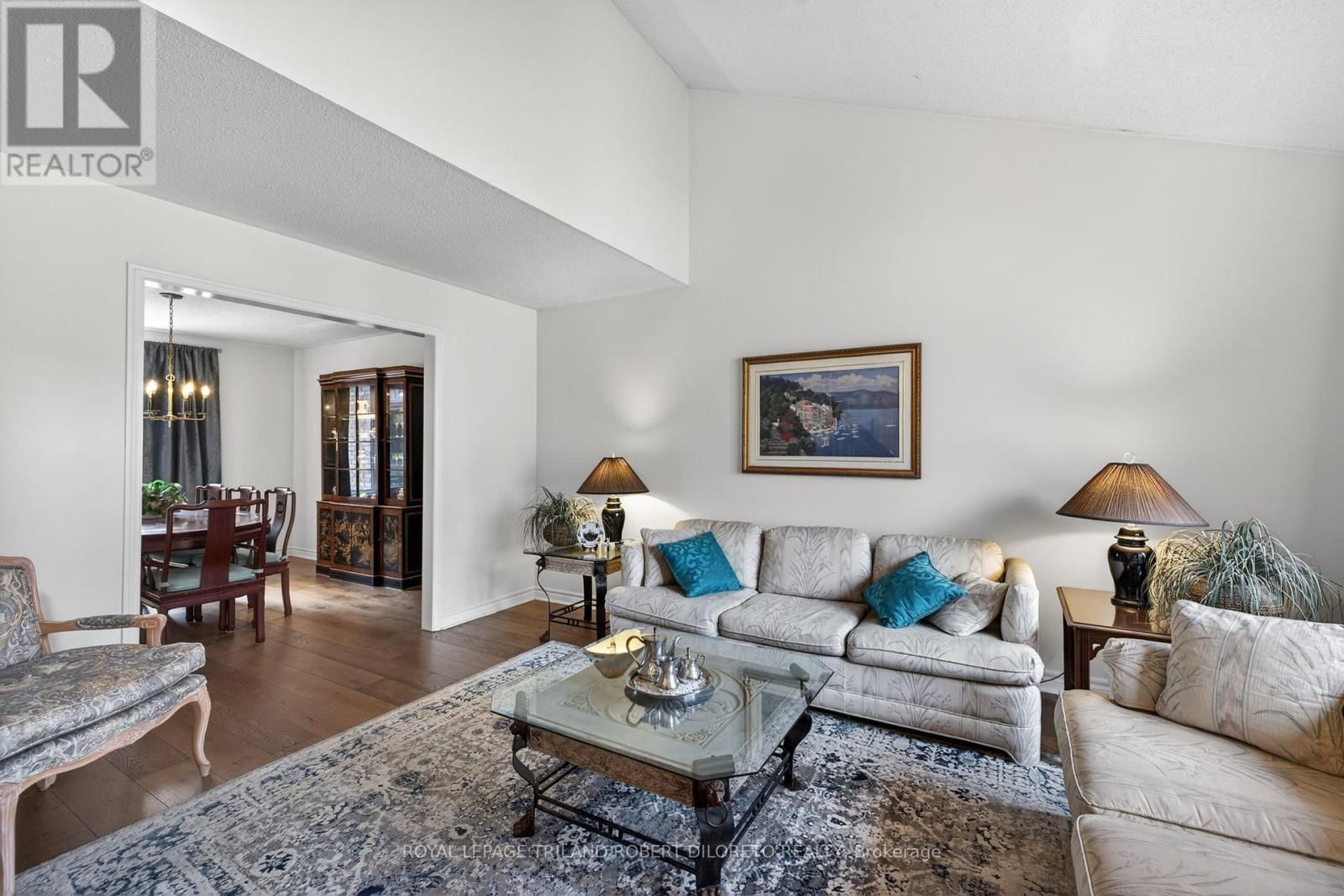 66 CHALFONT CRESCENT Image 6