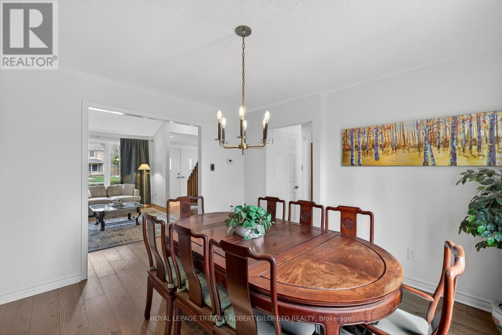 66 CHALFONT CRESCENT Image 7