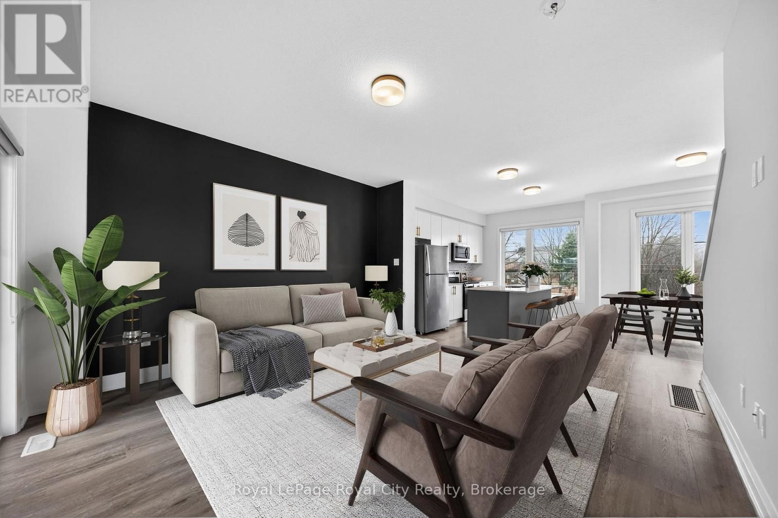 1 - 150 HURON STREET Image 13