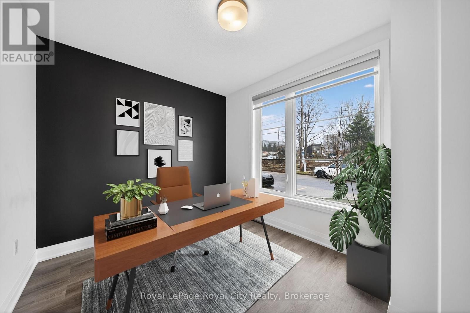 1 - 150 HURON STREET Image 5