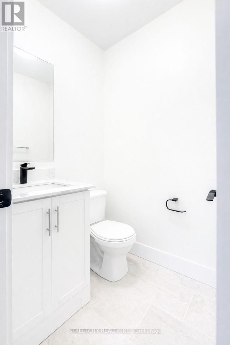 25 AUGUSTA CRESCENT Image 14