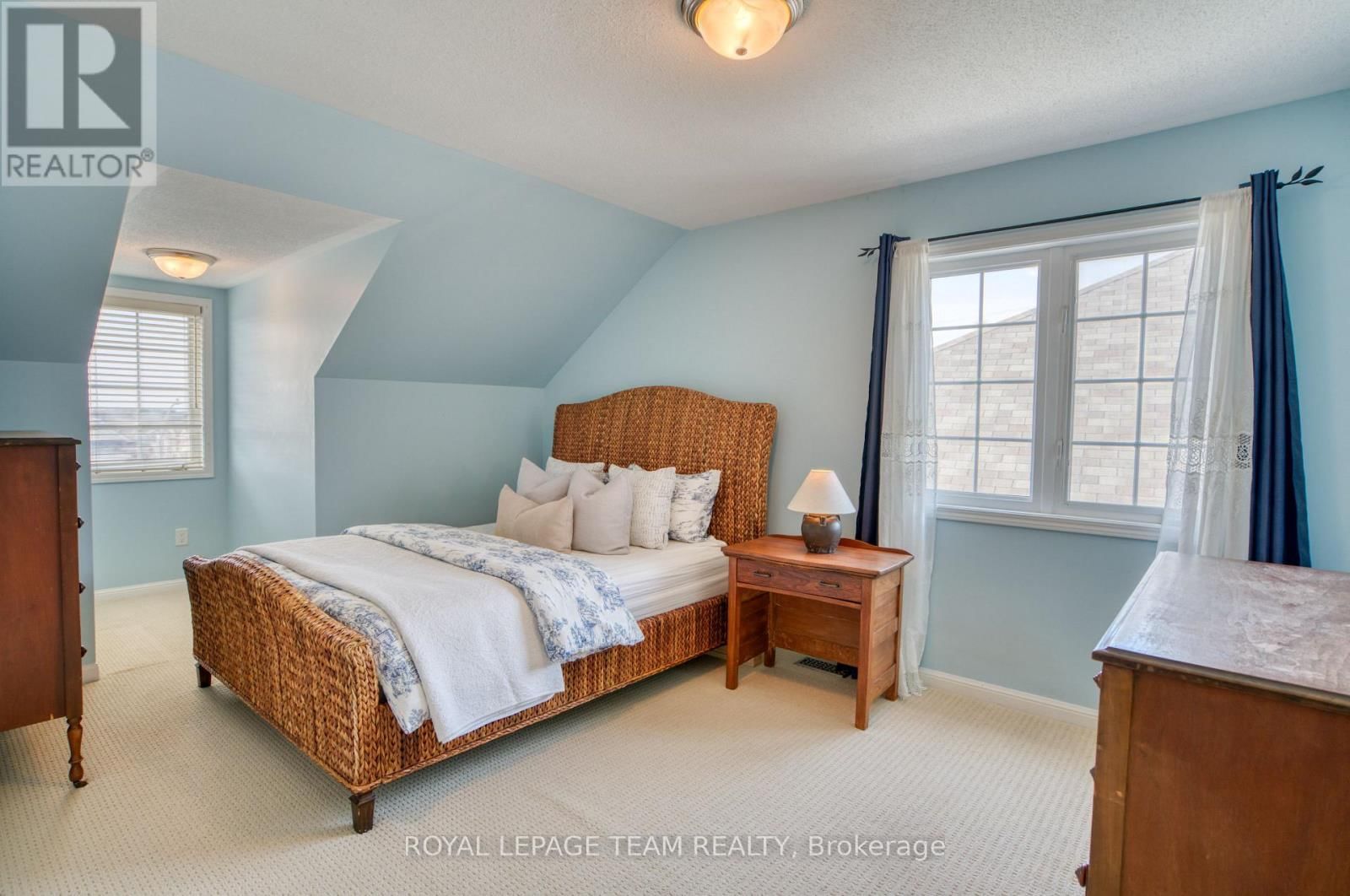 249 HUNTSVILLE DRIVE Image 33