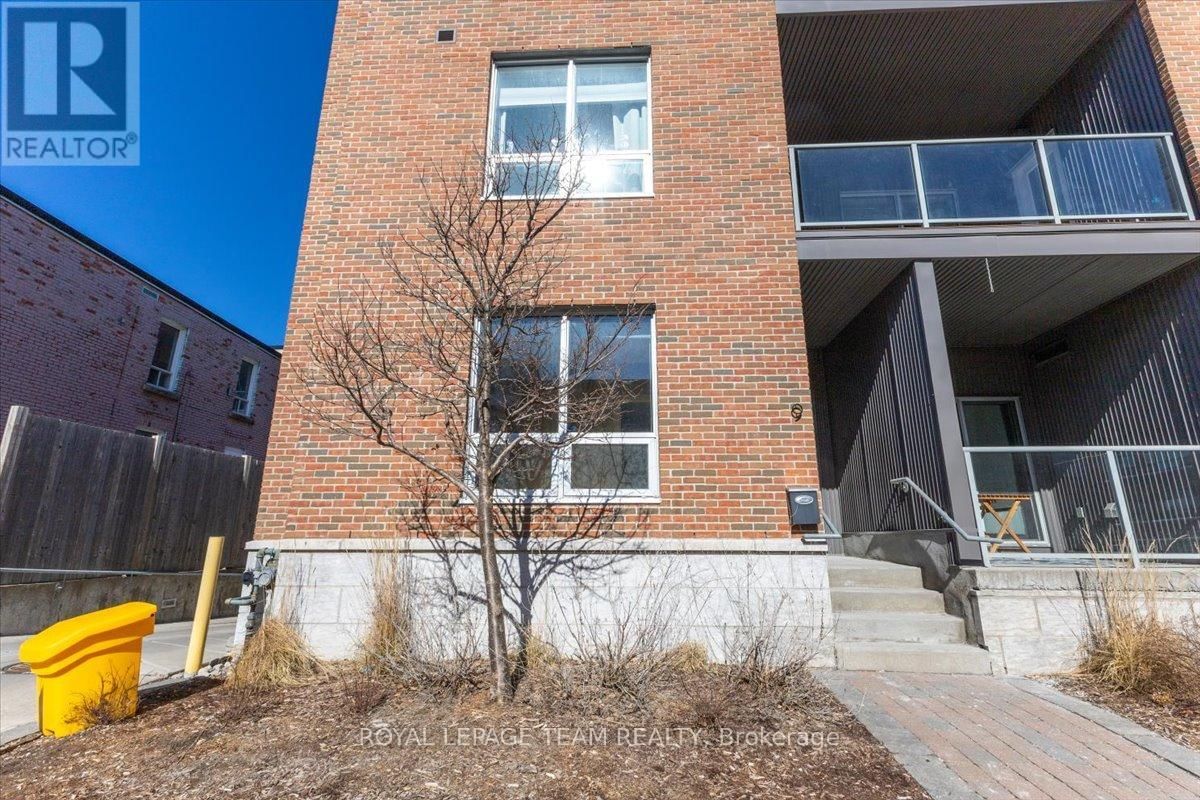 9 BALSAM STREET Image 1