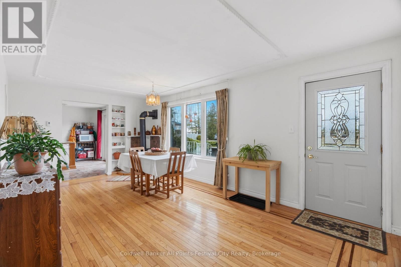 13 RAVINE PARK ROAD SOUTH Image 4