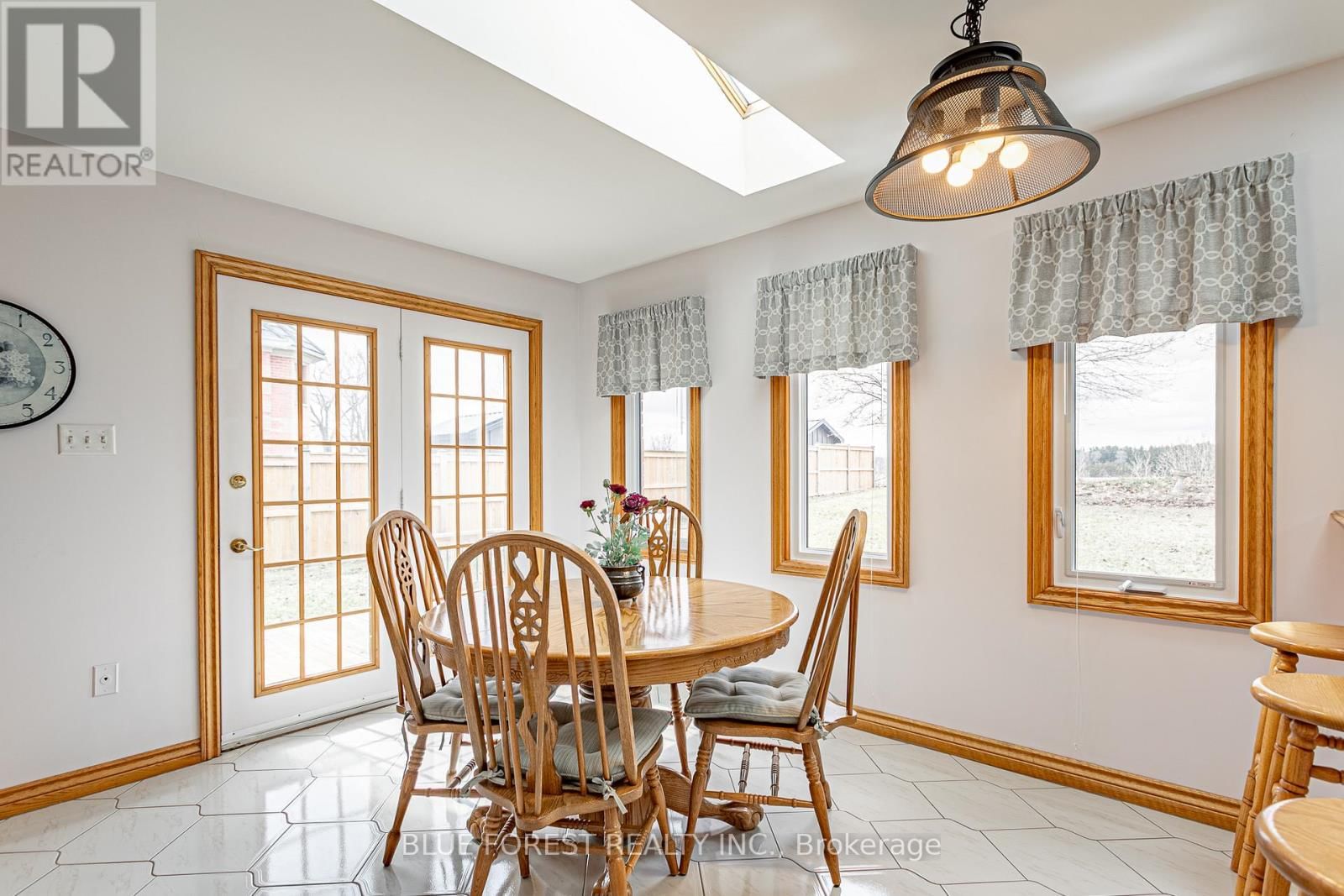 129 WHEELER AVENUE Image 11