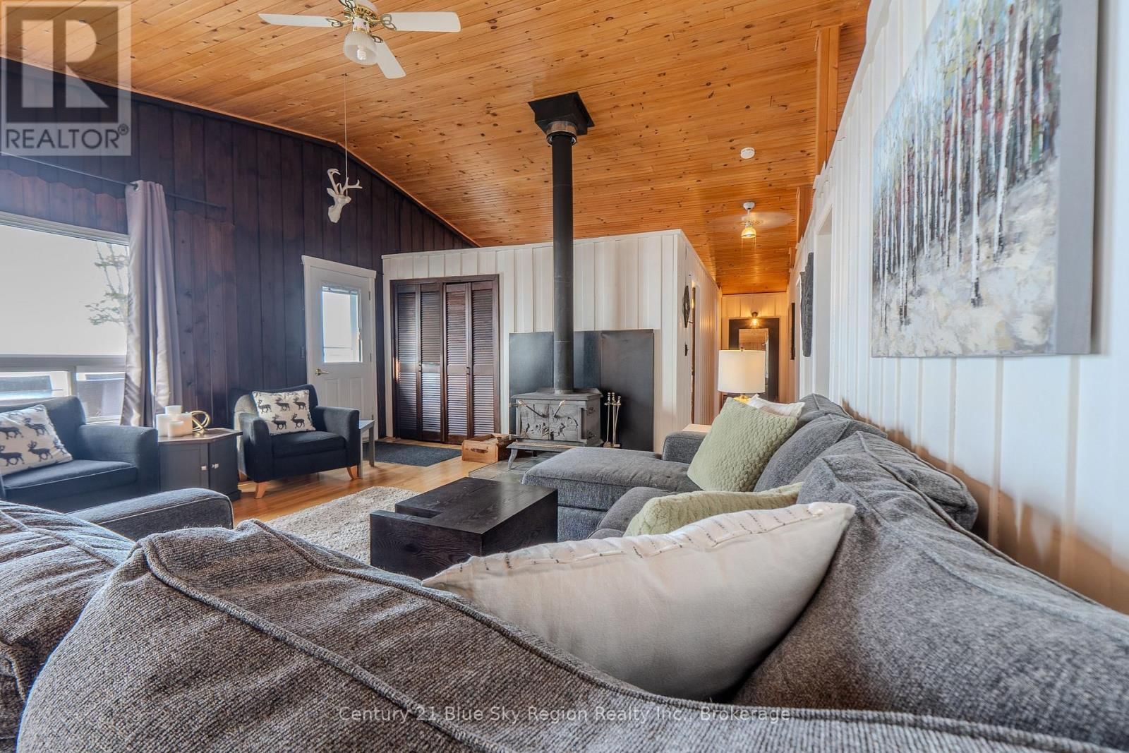 370 MARLEAU ROAD Image 15